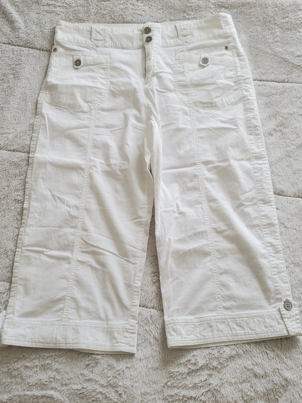 Style & Co. White Cuffed Look Capri Pants